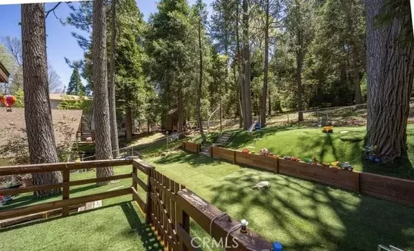 Crestline, CA 92325,23095 Balsam