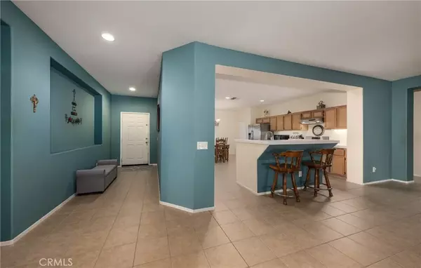 Banning, CA 92220,933 Driftwood