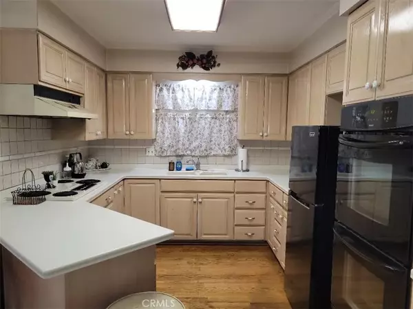 West Covina, CA 91791,915 S Glenview