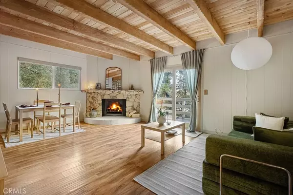 Crestline, CA 92325,989 Calanda