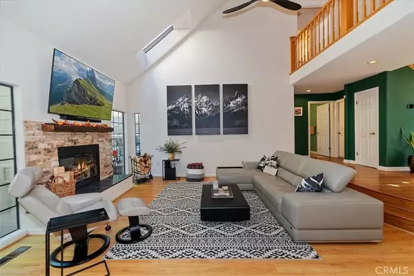 Lake Arrowhead, CA 92352,27162 Peninsula Drive