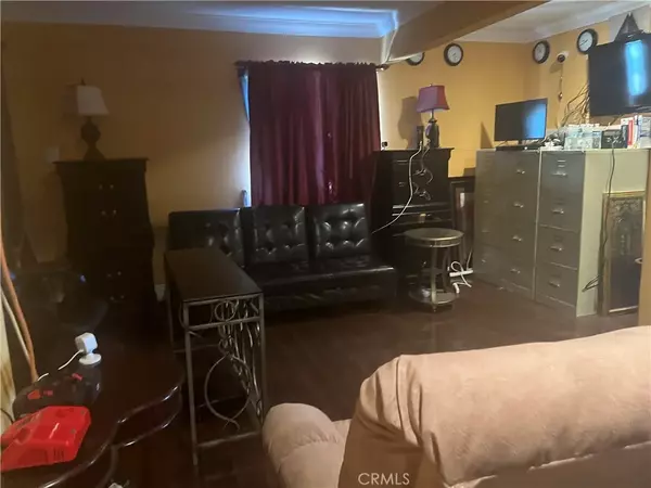 Lake Elsinore, CA 92530,16502 Mango Way