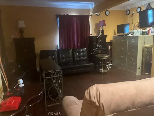 Lake Elsinore, CA 92530,16502 Mango Way