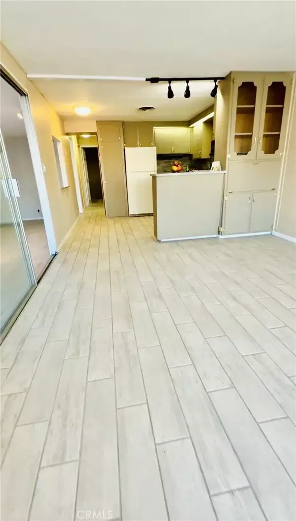 Hemet, CA 92543,690 Santa Clara