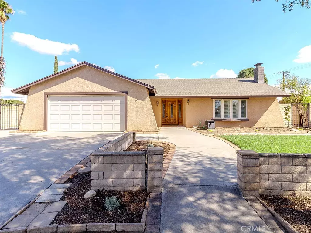 Redlands, CA 92374,802 Renee