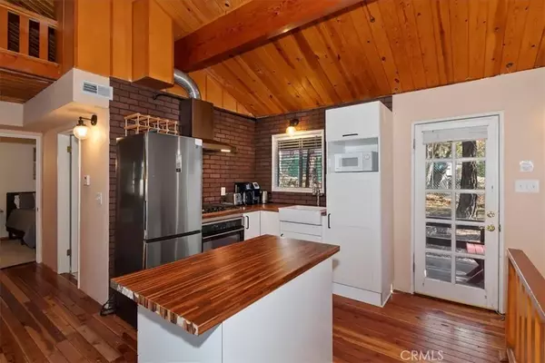 Big Bear Lake, CA 92315,1000 Jasper