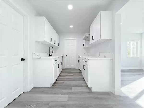 Compton, CA 90220,14528 S Corlett Street