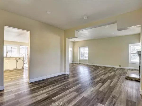 Fontana, CA 92335,9607 Cypress