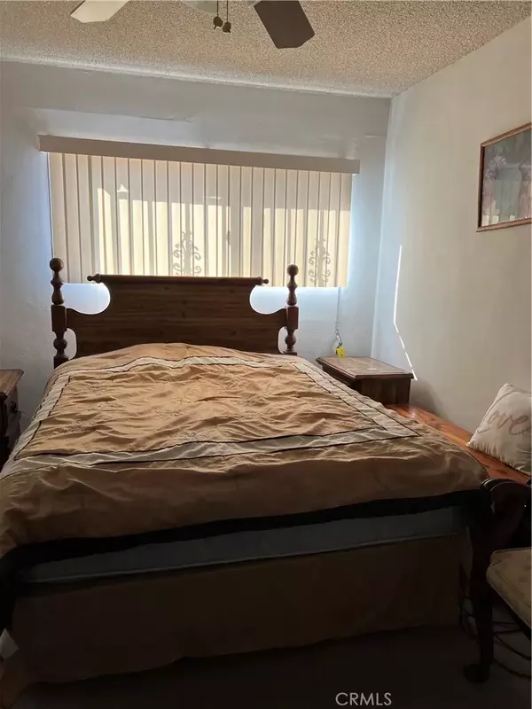 Inglewood, CA 90302,825 E 67th