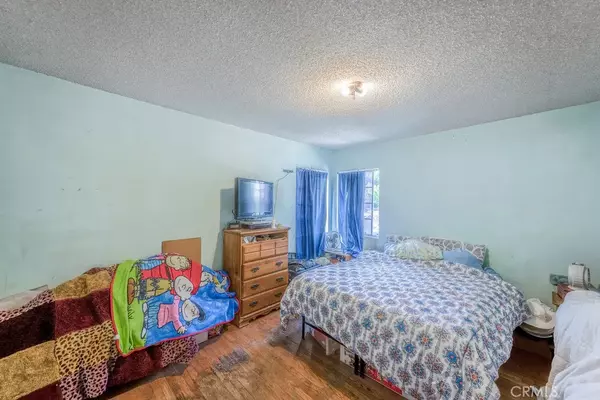 Highland Park, CA 90042,724 Onarga Avenue