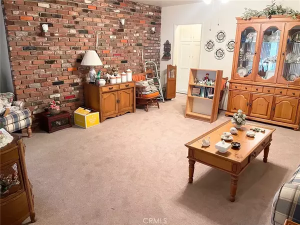 Hawthorne, CA 90250,14506 Cordary Avenue