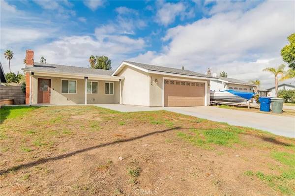 Ontario, CA 91761,2844 S Cypress Point Drive