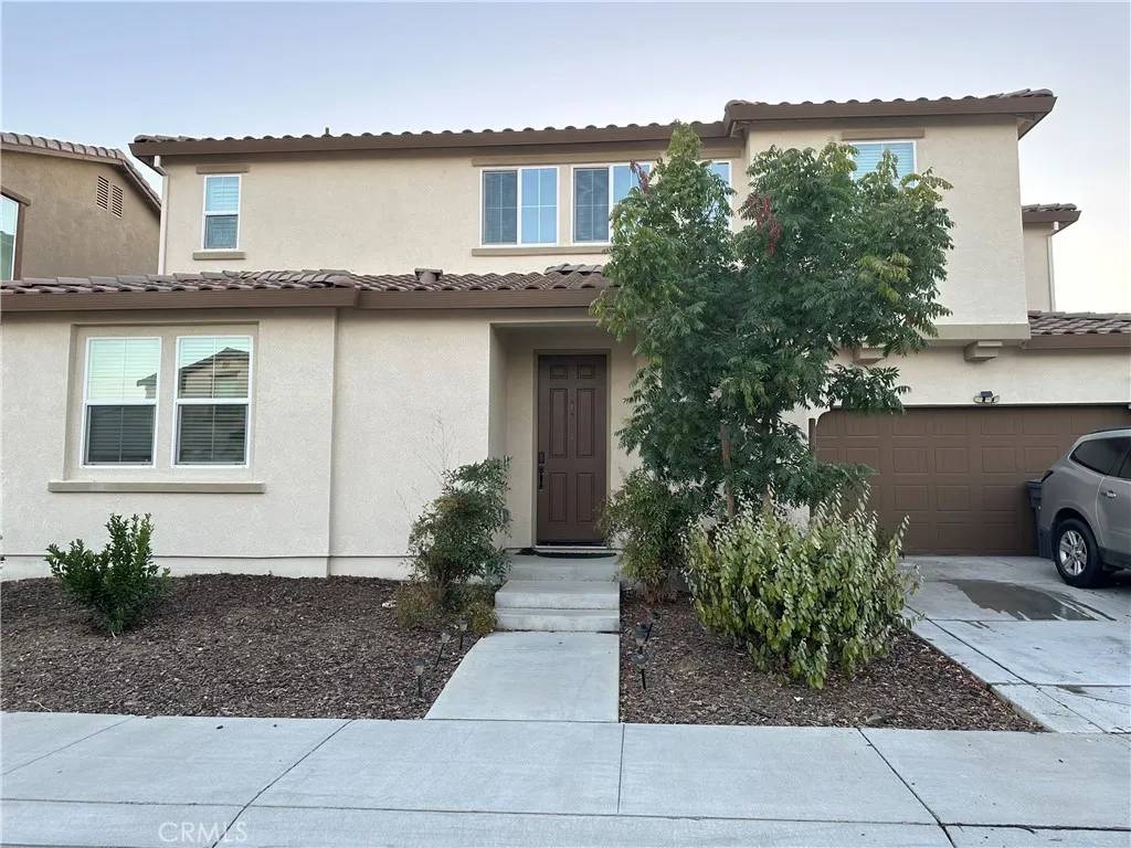 736 Iris Drive, Vacaville, CA 95687