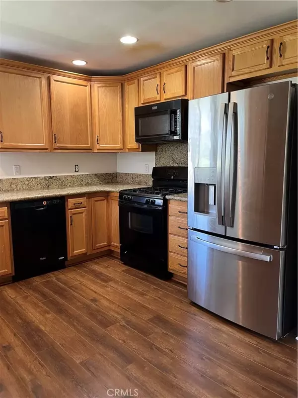 Brea, CA 98821,755 Village Lake Mall #337