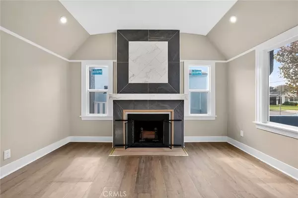 Compton, CA 90221,208 S Burris Avenue