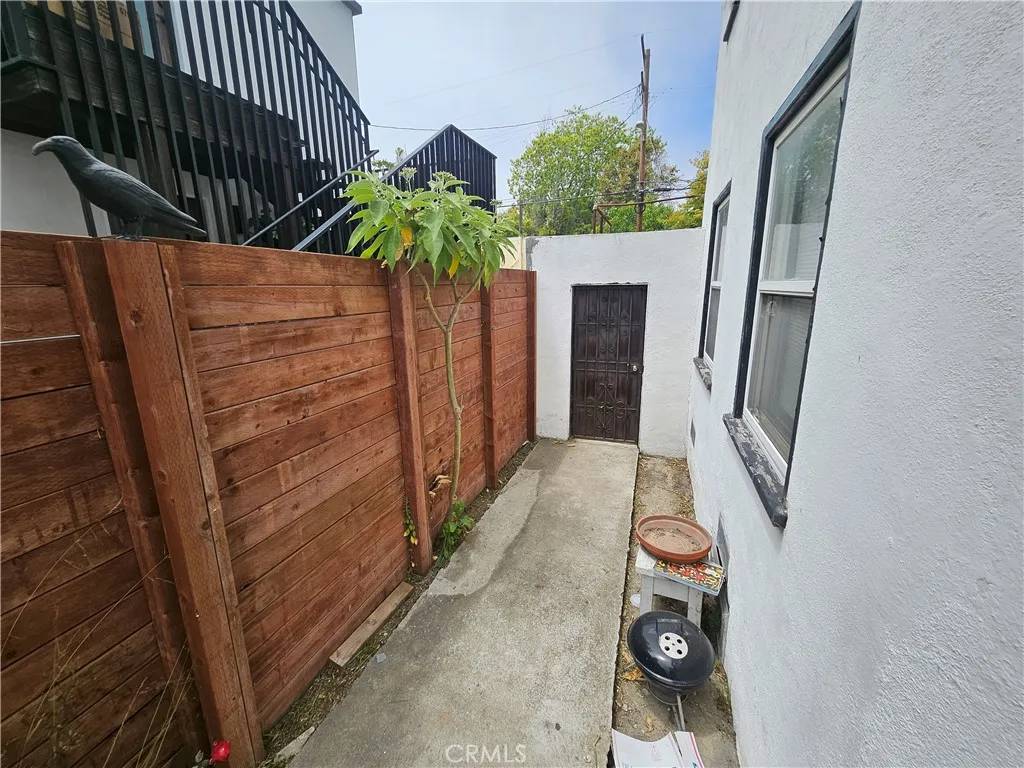 Venice, CA 90291,549 San Juan Avenue