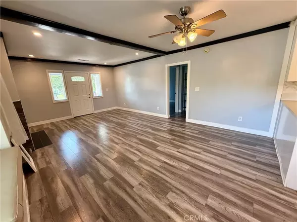 Los Angeles, CA 90043,5472 3rd Avenue