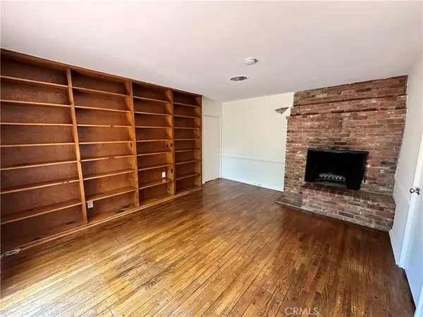 Sherman Oaks, CA 91403,14655 Morrison Street