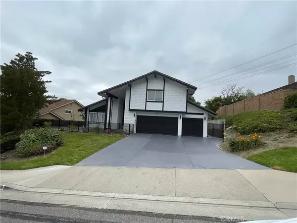 660 S Covered Wagon, Anaheim Hills, CA 92807