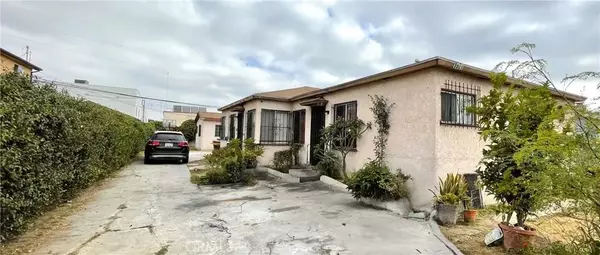 Los Angeles, CA 90047,1621 W 82nd Street