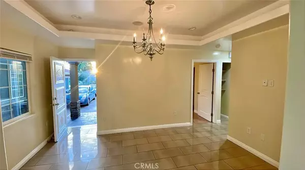 Inglewood, CA 90303,10816 S Yukon Avenue