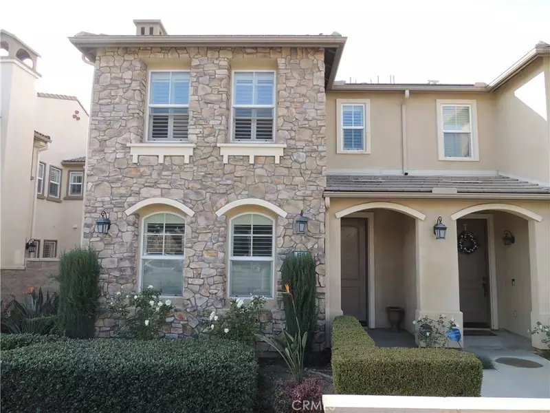 14975 S Highland Avenue #69, Fontana, CA 92336