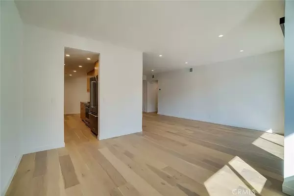 Marina Del Rey, CA 90292,5100 Via Dolce #101