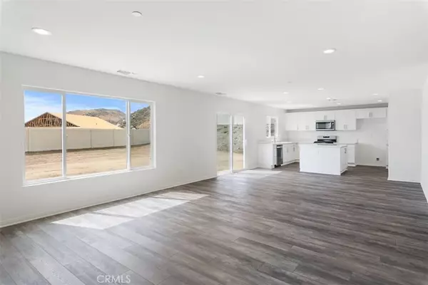 San Jacinto, CA 92582,555 Qeweewish Avenue