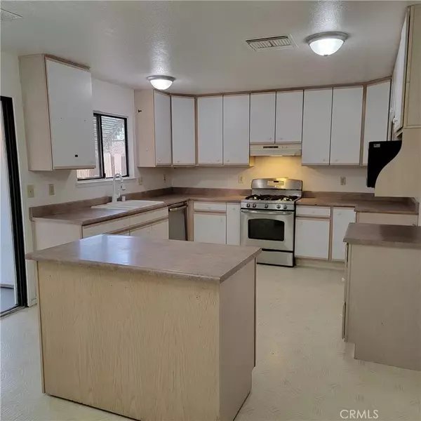 Ridgecrest, CA 93555,1126 N Mono Court