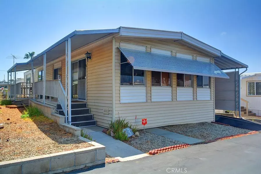 721 N Sunset #83, Banning, CA 92220