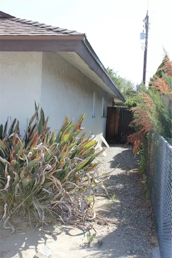Hemet, CA 92543,642 S Harvard Street