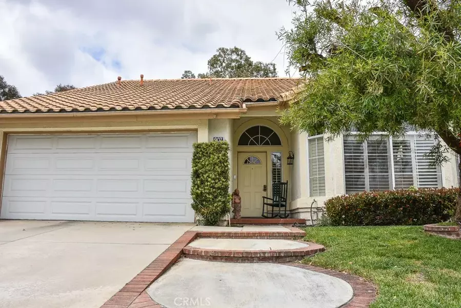 907 Riviera Avenue, Banning, CA 92220