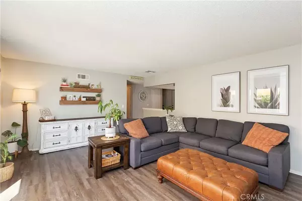 Highland, CA 92346,27037 Stratford Street