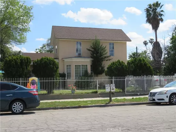 802 W 7th Street, Pomona, CA 91766