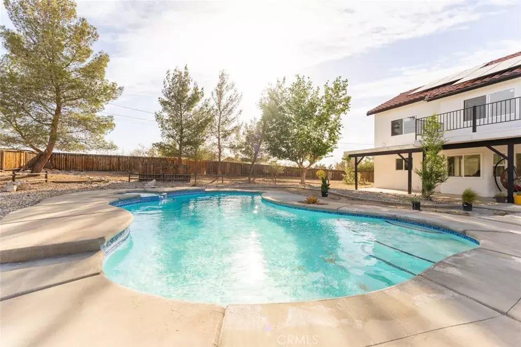 Apple Valley, CA 92307,19161 Tecumseh Road