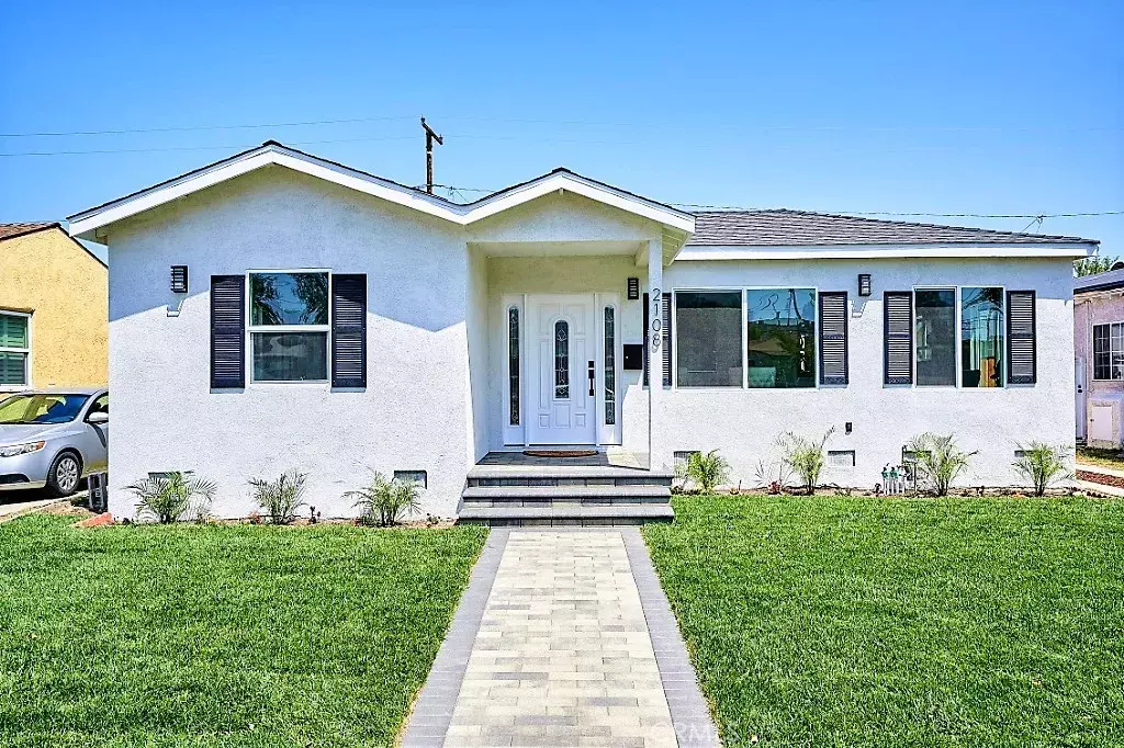 Long Beach, CA 90810,2108 Adriatic Avenue