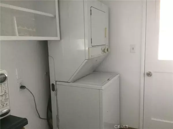 Ontario, CA 91762,443 N Elderberry Avenue