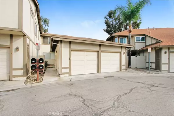 952 Pinyon Court, Ontario, CA 91762