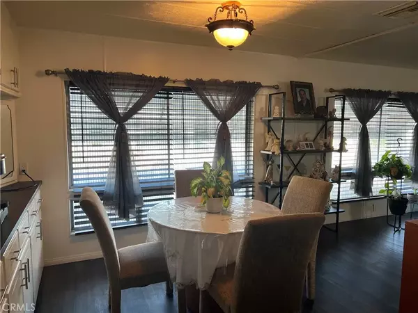 Colton, CA 92324,2250 Mill #4