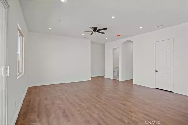 Colton, CA 92324,738 S 8th Street