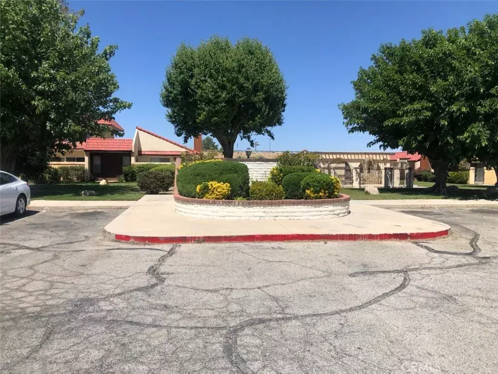 Lancaster, CA 93536,2105 El Domingo Circle