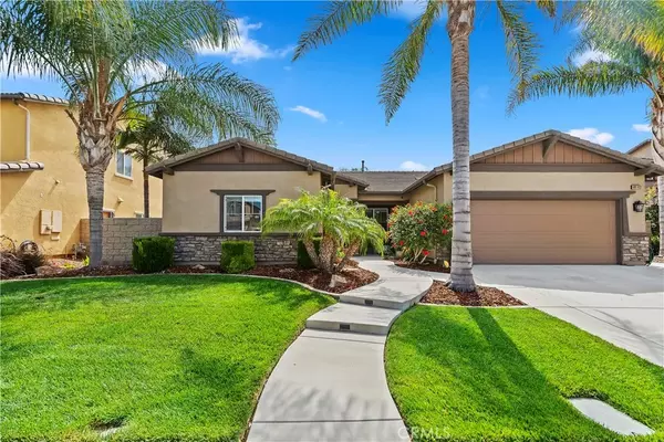 Eastvale, CA 92880,6918 Whisperwind Drive