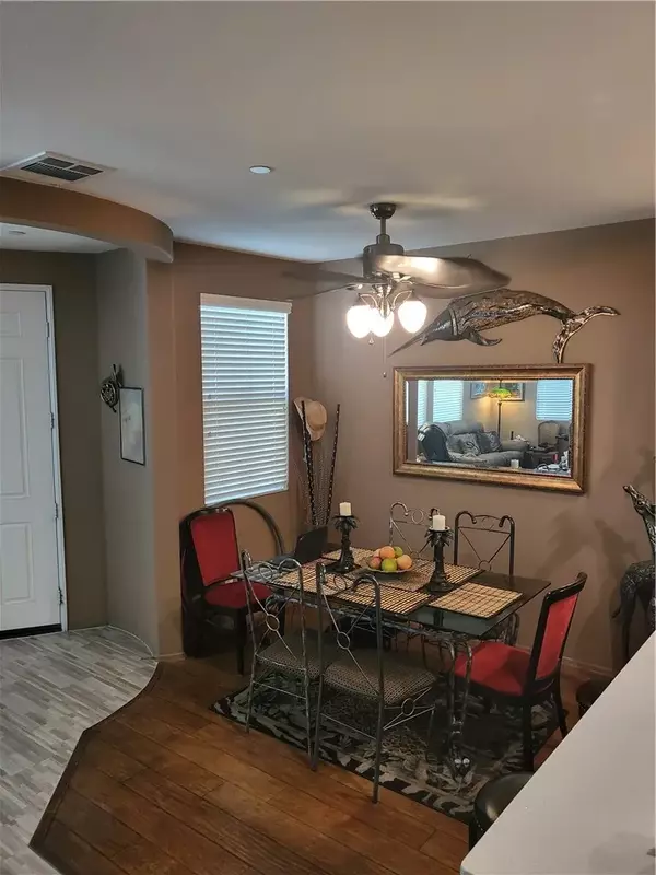 Lake Elsinore, CA 92530,1800 E Lakeshore Dr #104