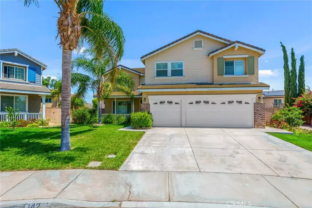 Eastvale, CA 92880,14255 English Setter Street