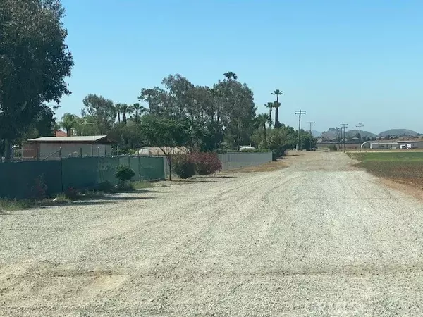 32072 AVALON, Menifee, CA 92584