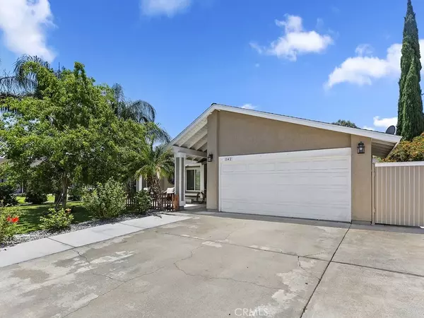 Corona, CA 92882,1142 Zircon Street