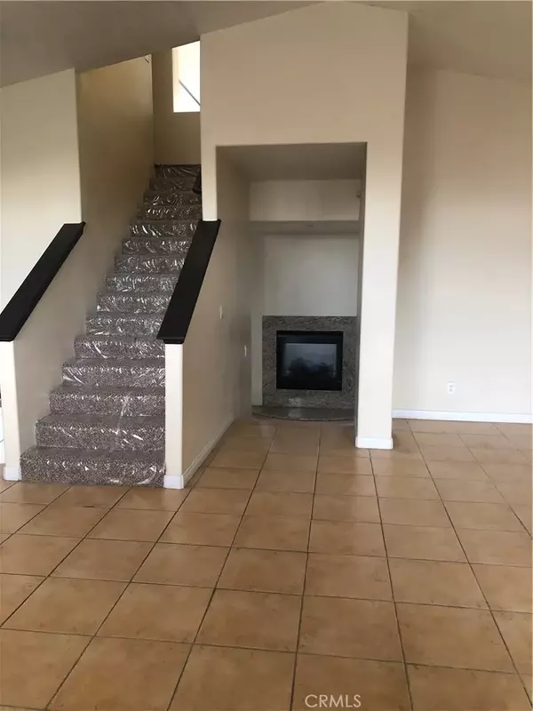 Victorville, CA 92395,13647 Rose Place