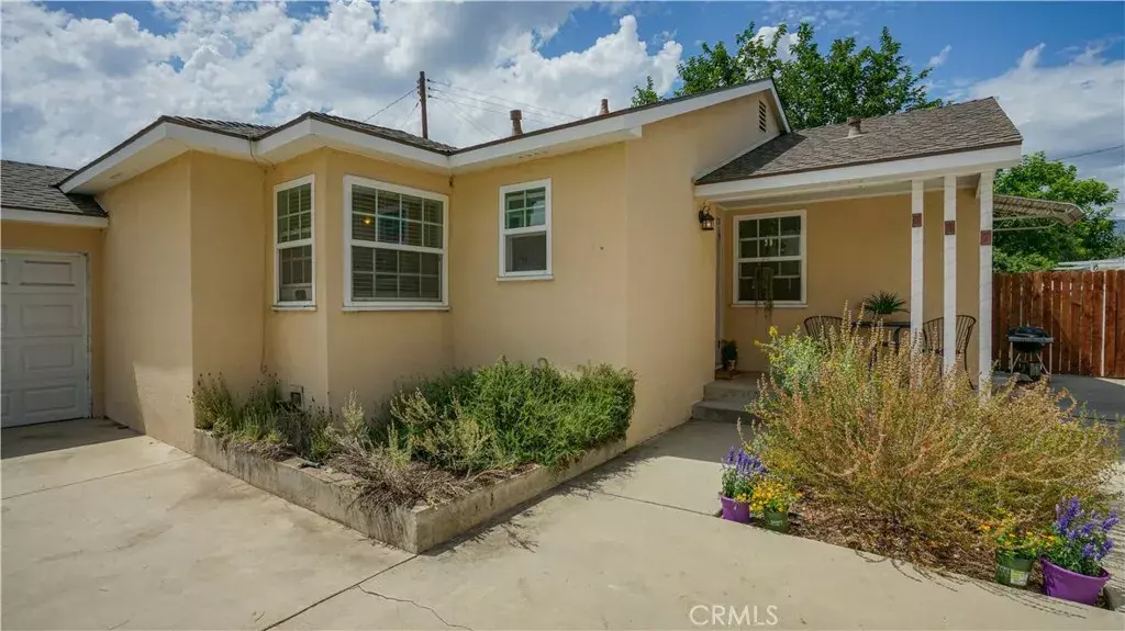 717 Vassar Drive, Claremont, CA 91711