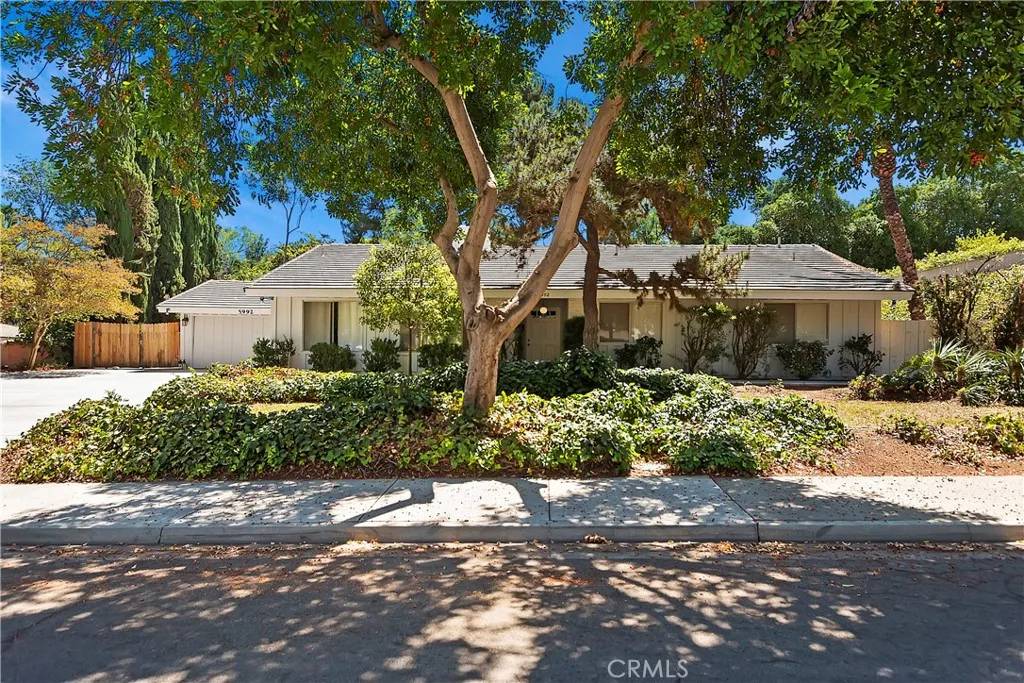 5992 Windemere Way, Riverside, CA 92506