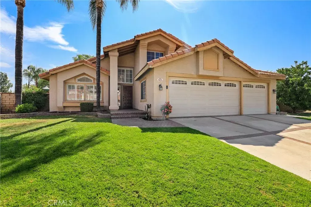 Colton, CA 92324,2130 Hill Court